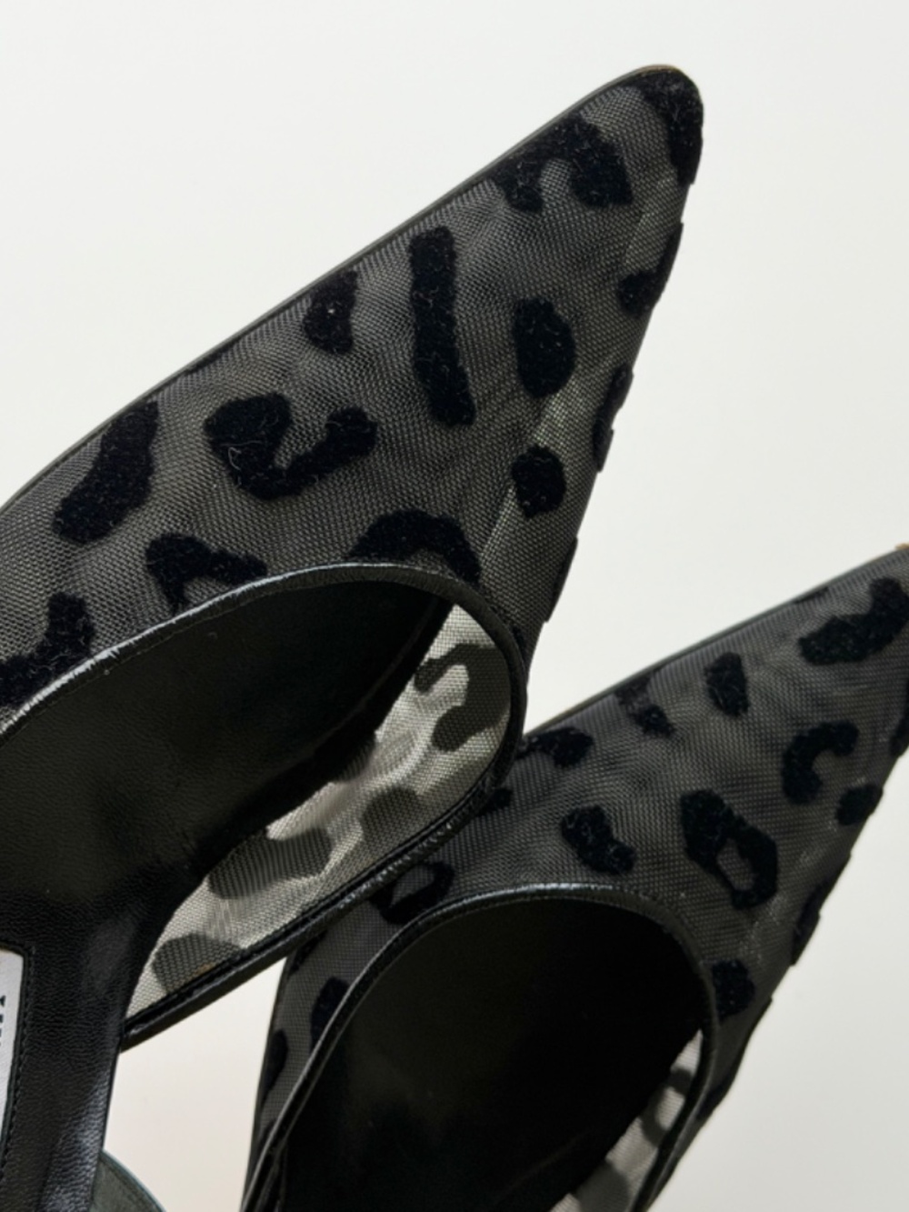 Vintage Manolo Blahnik black leopard mesh slingback, IT 39, approx. US 8.5–9 - Picture 5 of 12